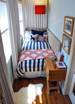 狭い空間大好きな方のためのおしゃれな寝室のインテリアのコーディネート