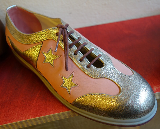 キルスティン・ヘネマンさんの靴