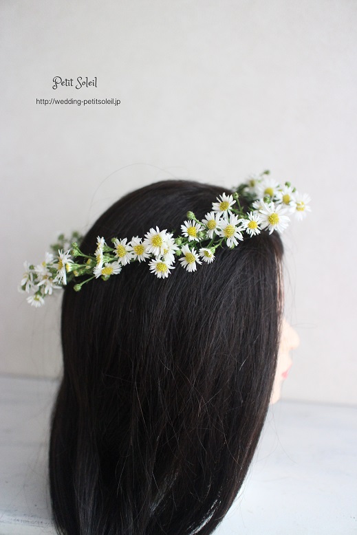 野の花の冠　white flower crown